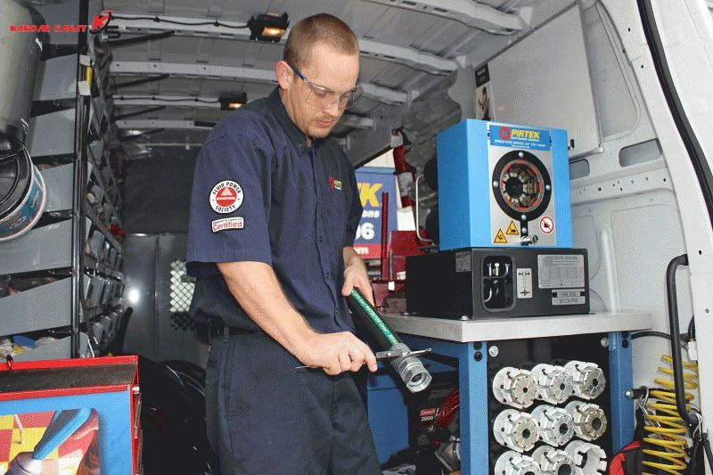 ارائه تخصصی‌ترین خدمات پرس و مونتاژ شیلنگ هیدرولیک فشار قوی 