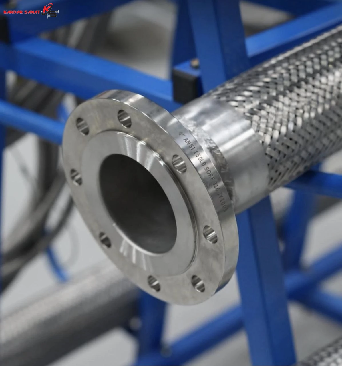 آموزش جامع و گام به گام نحوه بستن صحیح شیلنگ خرطومی